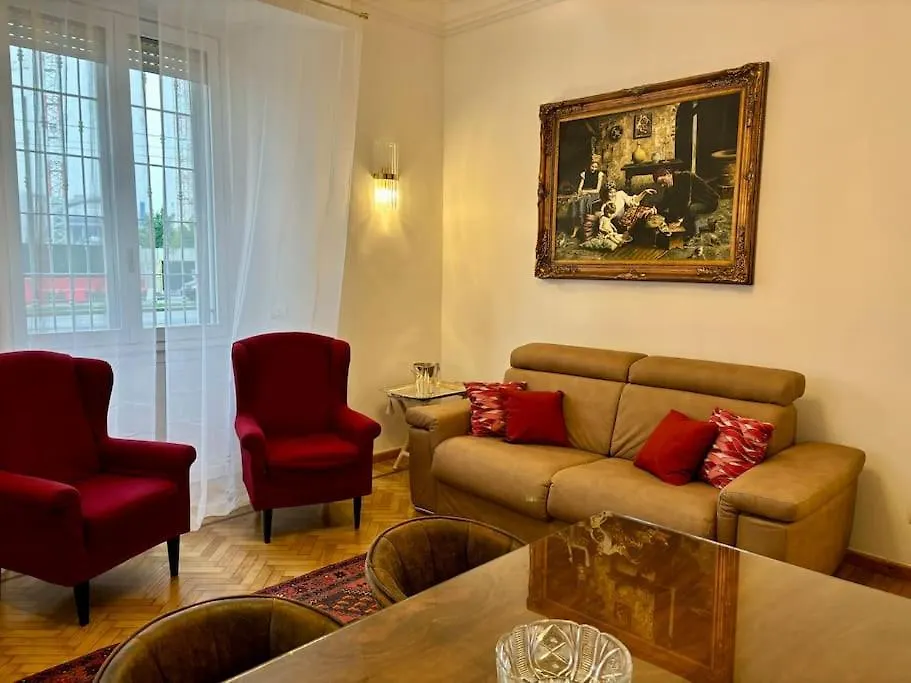 Citylife Brand New Luxury Art Apartment kontakter